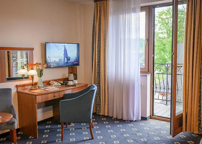 酒店 里普塔克卡酒店 3*