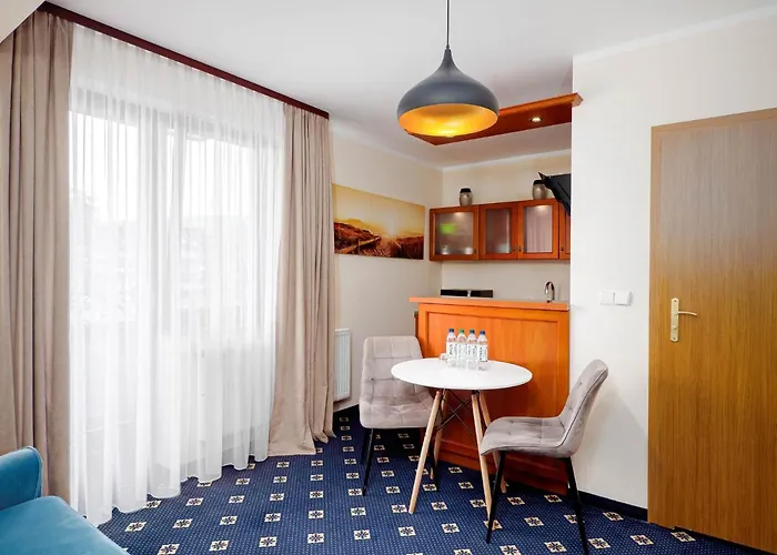 里普塔克卡酒店 酒店 3*