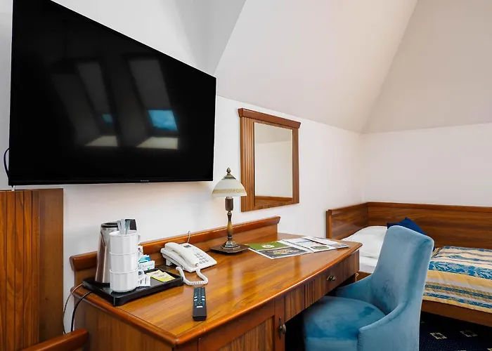 里普塔克卡酒店 3*